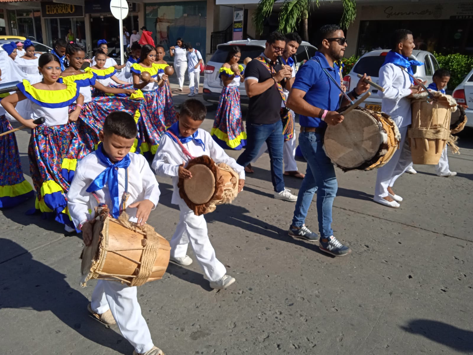 Momento Especial Carnavalito IMAOS